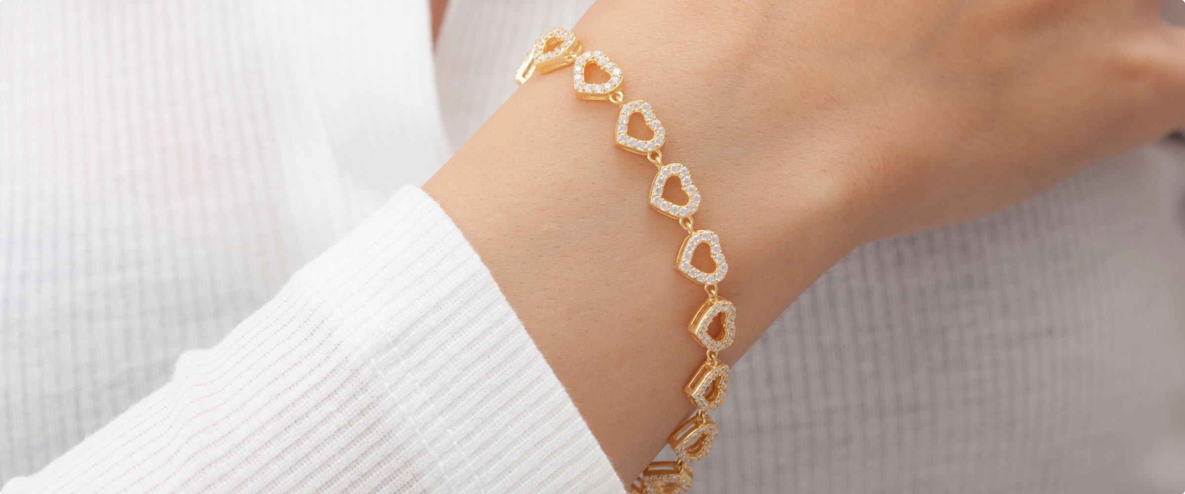Bracelets Size Guide | Alfa Jewellers
