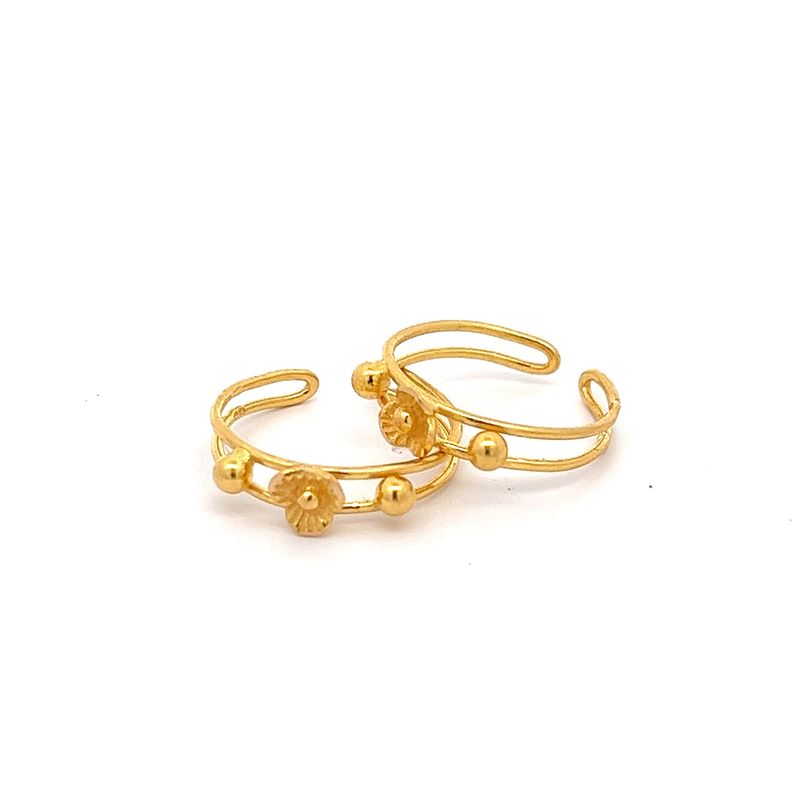 Dainty Duchess Gold Toe Ring | Alfa Jewellers